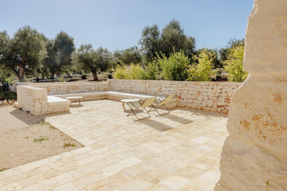 Luxury Villa Borgo Cinera ออสตูนี ภายนอก รูปภาพ